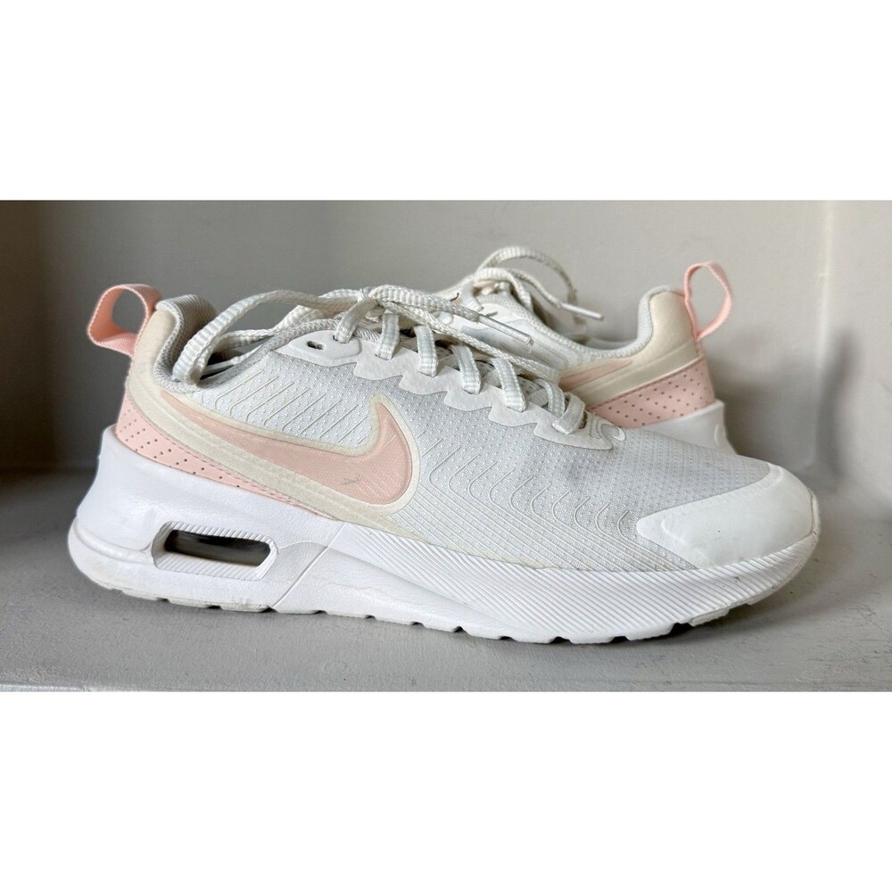 Woman's Athleisure Nike Air Max Nuaxis Sneaker Size 8 Cream White Peach